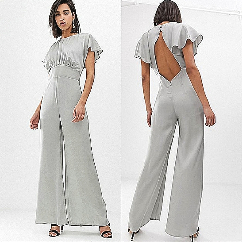 The Jetset Diaries Hotel California Light Gray Jumpsuit Size S